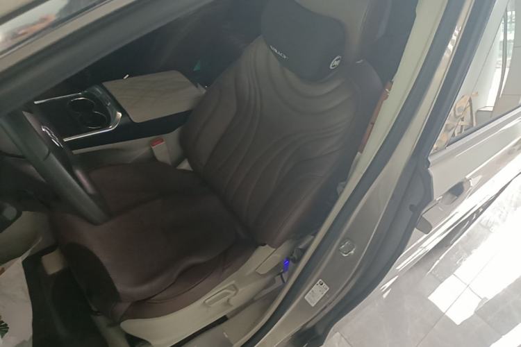 Used Buick GL8 2023 ES Lu Zun Comfort Model Left Front Seat