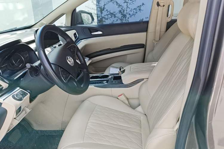 Used Buick GL8 2023 Land Executive Class 652T Luxury Model Left Front Seat