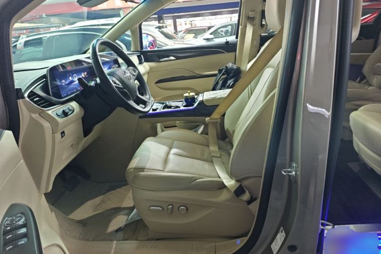 Used Buick GL8 2023 ES Lu Zun Deluxe Model Left Front Seat