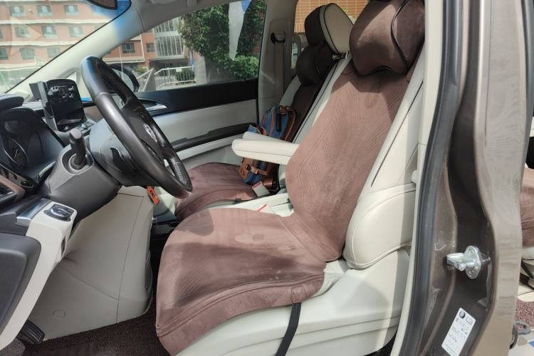 Used Buick GL8 2023 Land Executive Class 652T Luxury Model Left Front Seat