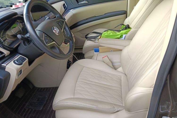 Used Buick GL8 2023 Land Executive Class 652T Luxury Model Left Front Seat