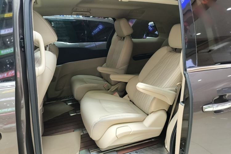Used Buick GL8 2023 Land Executive Class 652T Luxury Model Left Rear Seat
