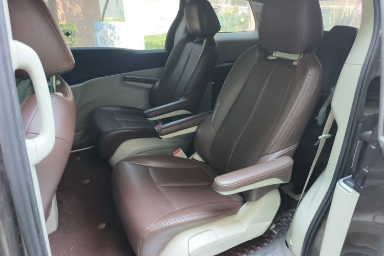 Used Buick GL8 2023 Land Executive Class Smart Enjoyment Model Left Rear Seat