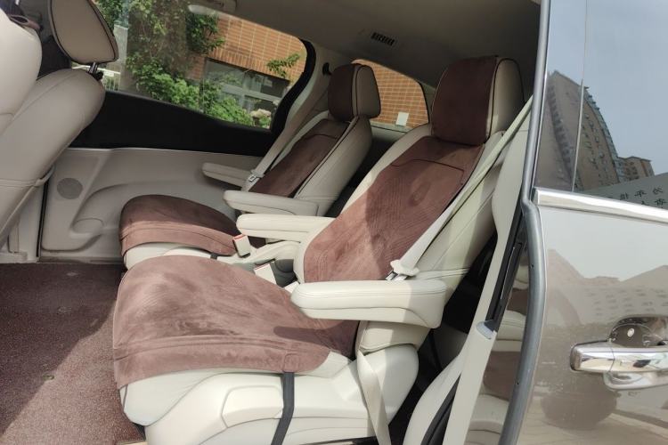 Used Buick GL8 2023 Land Executive Class 652T Luxury Model Left Rear Seat