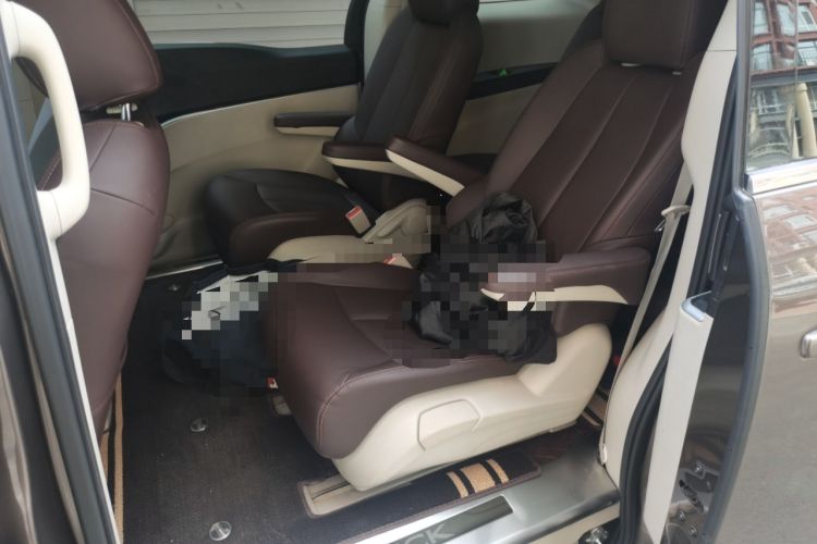 Used Buick GL8 2023 Land Executive Class Smart Enjoyment Model Left Rear Seat