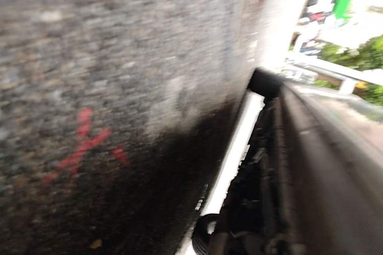 Used Buick GL8 2023 Land Executive Class Smart Enjoyment Model Left Side Sill