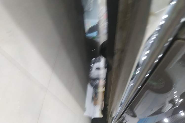 Used Buick GL8 2023 Land Executive Class Smart Enjoyment Model Left Side Sill