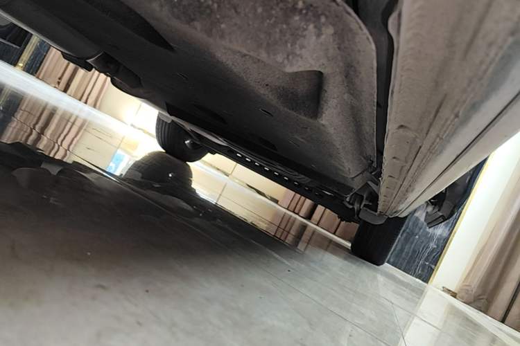 Used Buick GL8 2023 Land Executive Class Smart Enjoyment Model Left Side Sill