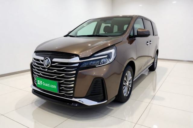 Used Buick GL8 2023 Facelifted Land Cruiser Executive Luxury Version