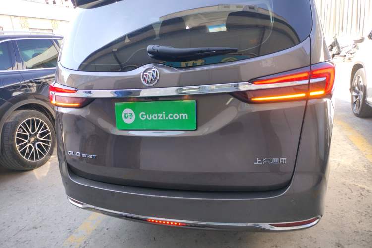 Used Buick GL8 2023 Land Executive Class Smart Enjoyment Model Rear