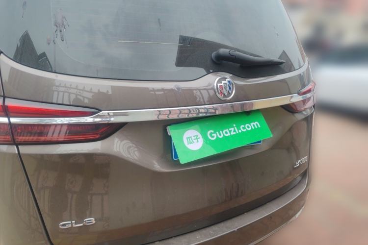 Used Buick GL8 2023 Land Executive Class Comfort Model Rear