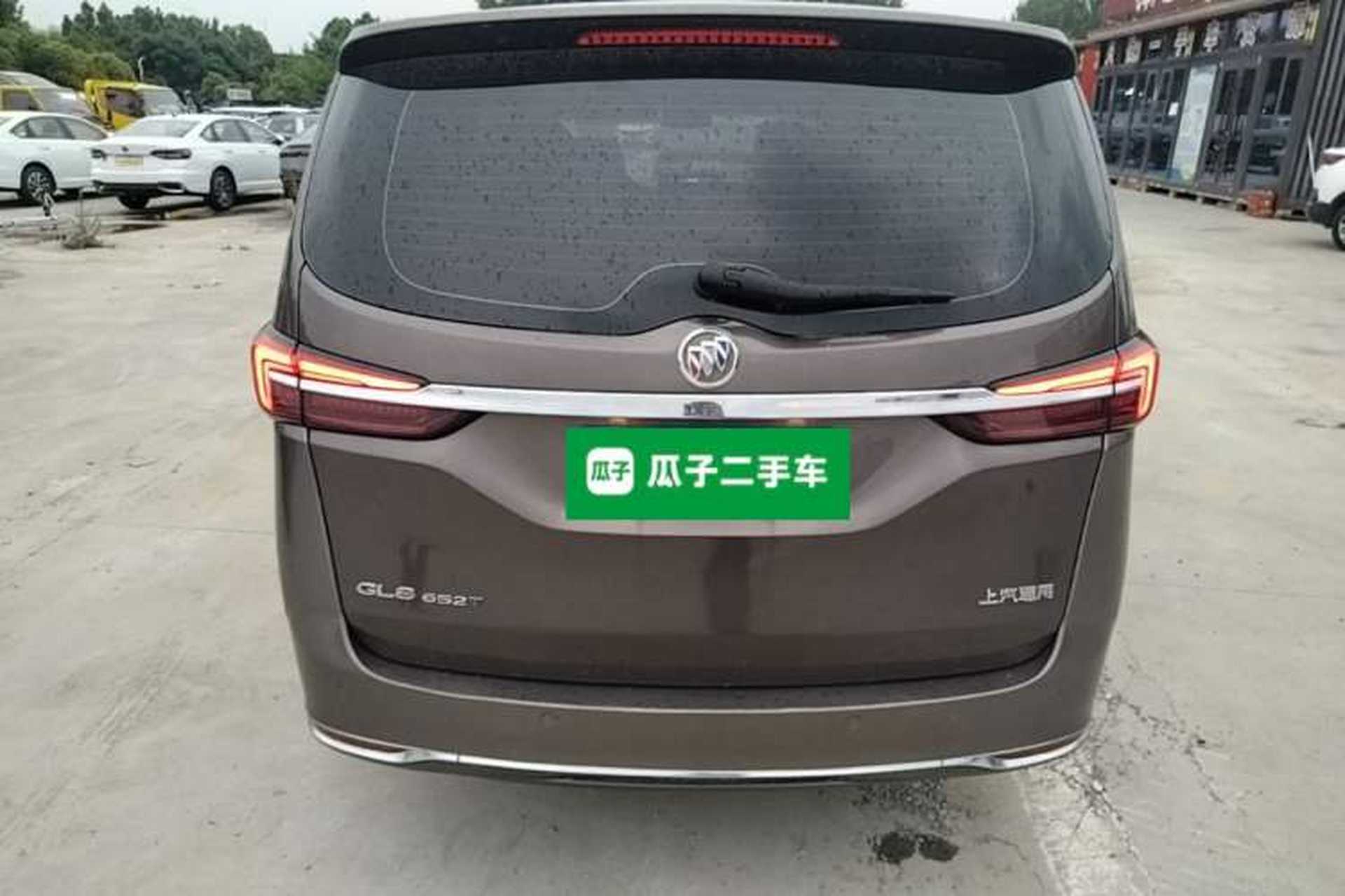 Used Buick GL8 2023 Land Executive Class Comfort Model Rear