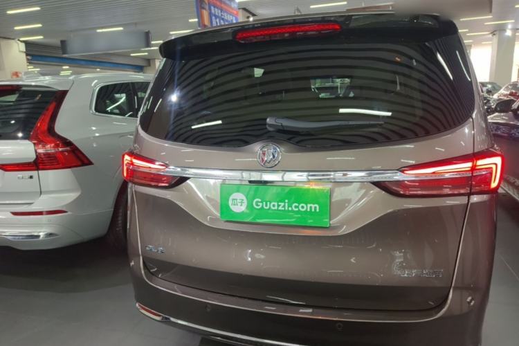 Used Buick GL8 2023 Land Executive Class Deluxe Model Rear