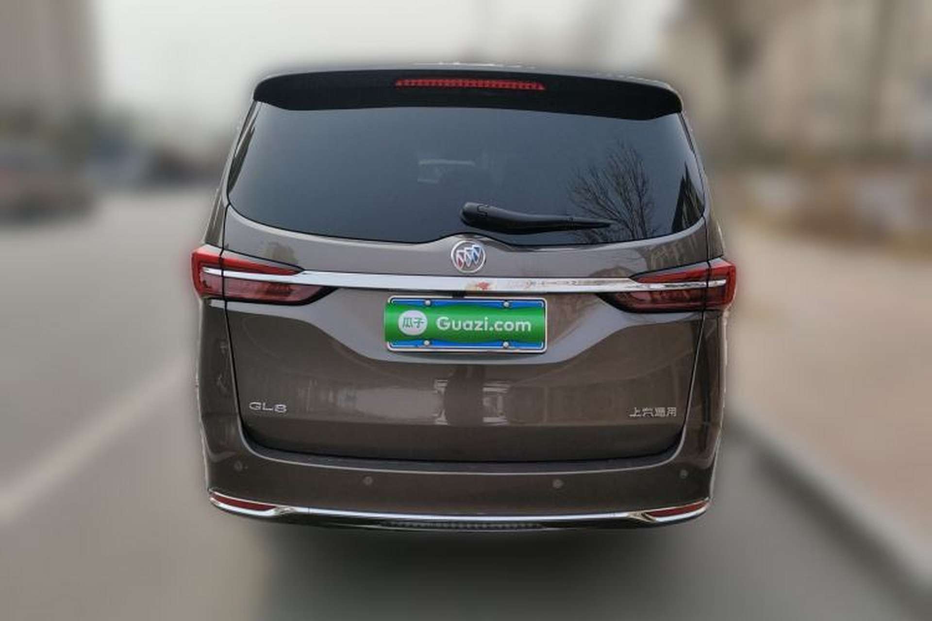 Used Buick GL8 2023 Facelifted Land Cruiser Executive Luxury Version Rear