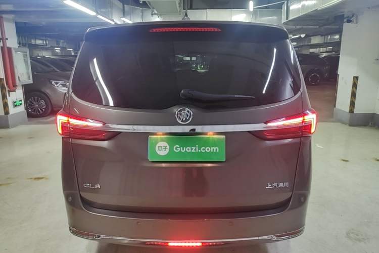 Used Buick GL8 2023 Land Executive Class Deluxe Model Rear