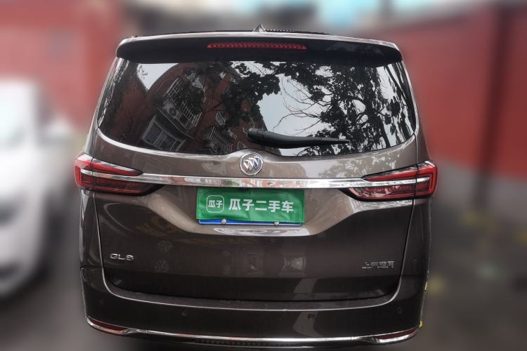 Used Buick GL8 2023 Facelifted Land Cruiser Executive Luxury Version Rear