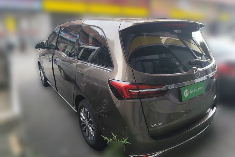 Used Buick GL8 2023 Land Executive Class Comfort Model Rear Left 45 Deg