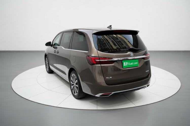 Used Buick GL8 2023 Facelifted Land Cruiser Executive Luxury Version Rear Left 45 Deg