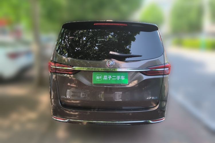 Used Buick GL8 2023 Facelifted Land Cruiser Executive Luxury Version Rear