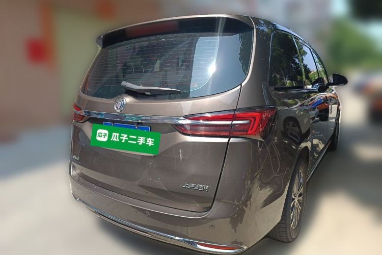 Used Buick GL8 2023 Land Executive Class Comfort Model Rear Right 45 Deg