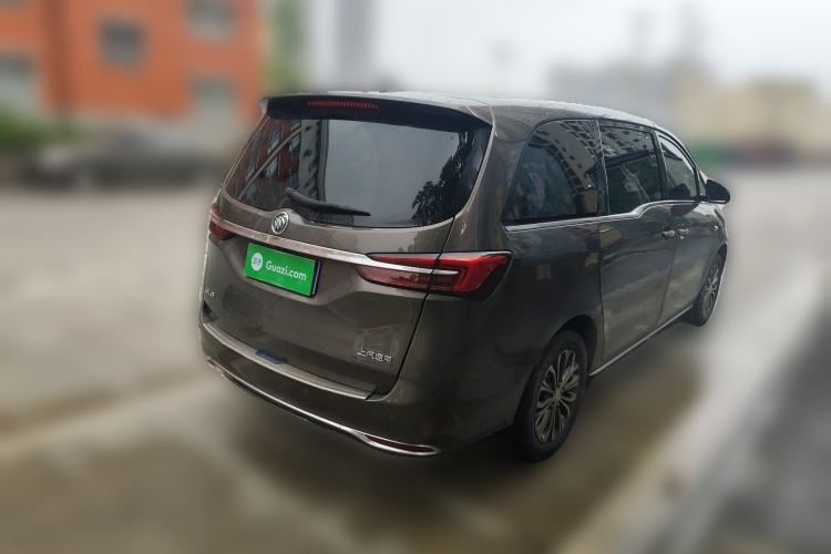 Used Buick GL8 2023 Facelifted Land Cruiser Executive Luxury Version Rear Right 45 Deg
