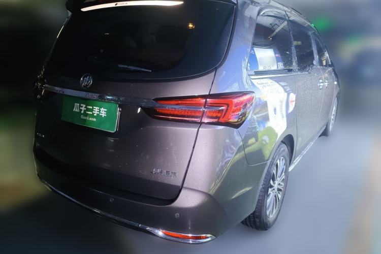 Used Buick GL8 2023 Land Executive Class Smart Enjoyment Model Rear Right 45 Deg