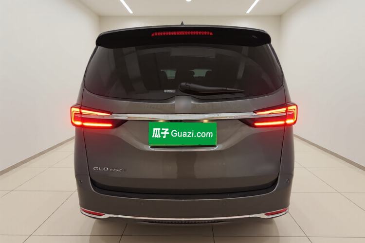 Used Buick GL8 2023 Land Executive Class Deluxe Model Rear