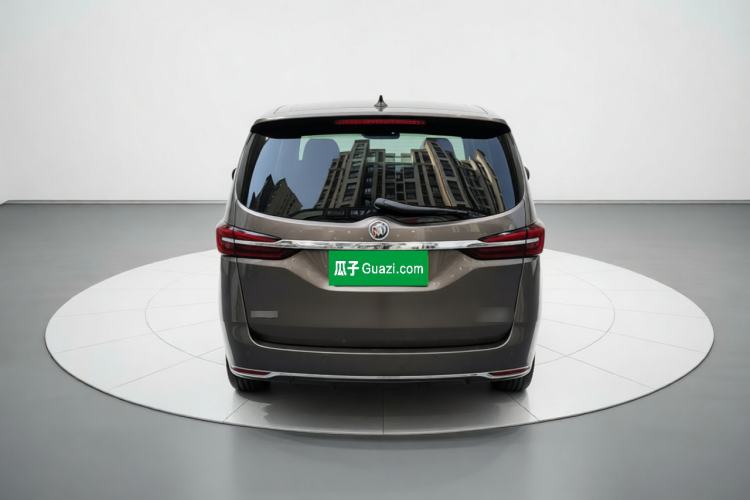 Used Buick GL8 2023 Facelifted Land Cruiser Executive Luxury Version Rear