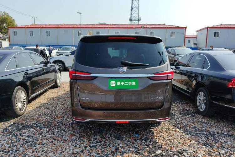 Used Buick GL8 2023 Land Executive Class Comfort Model Rear