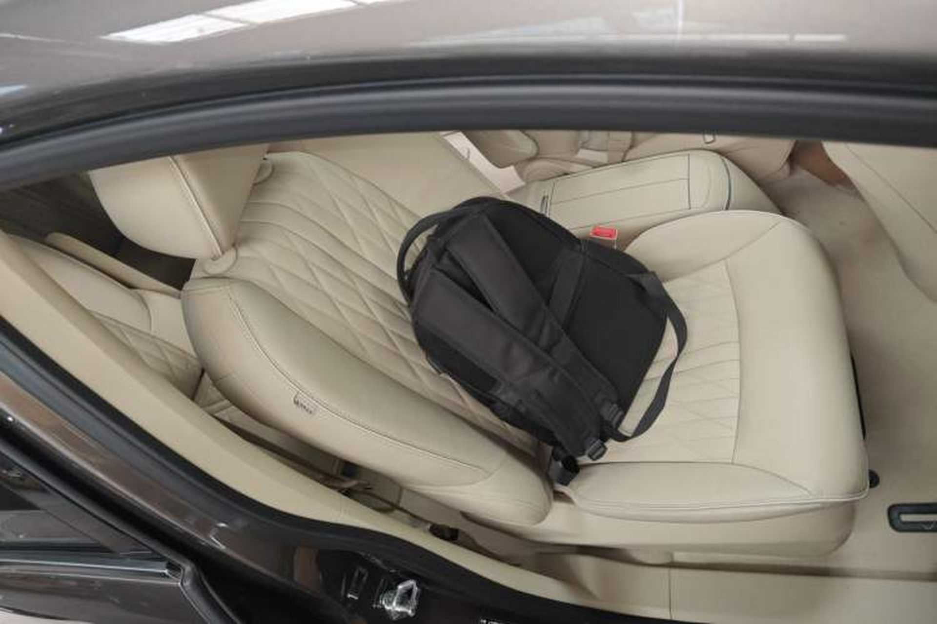 Used Buick GL8 2023 Facelifted Land Cruiser Executive Luxury Version Right Front Seat