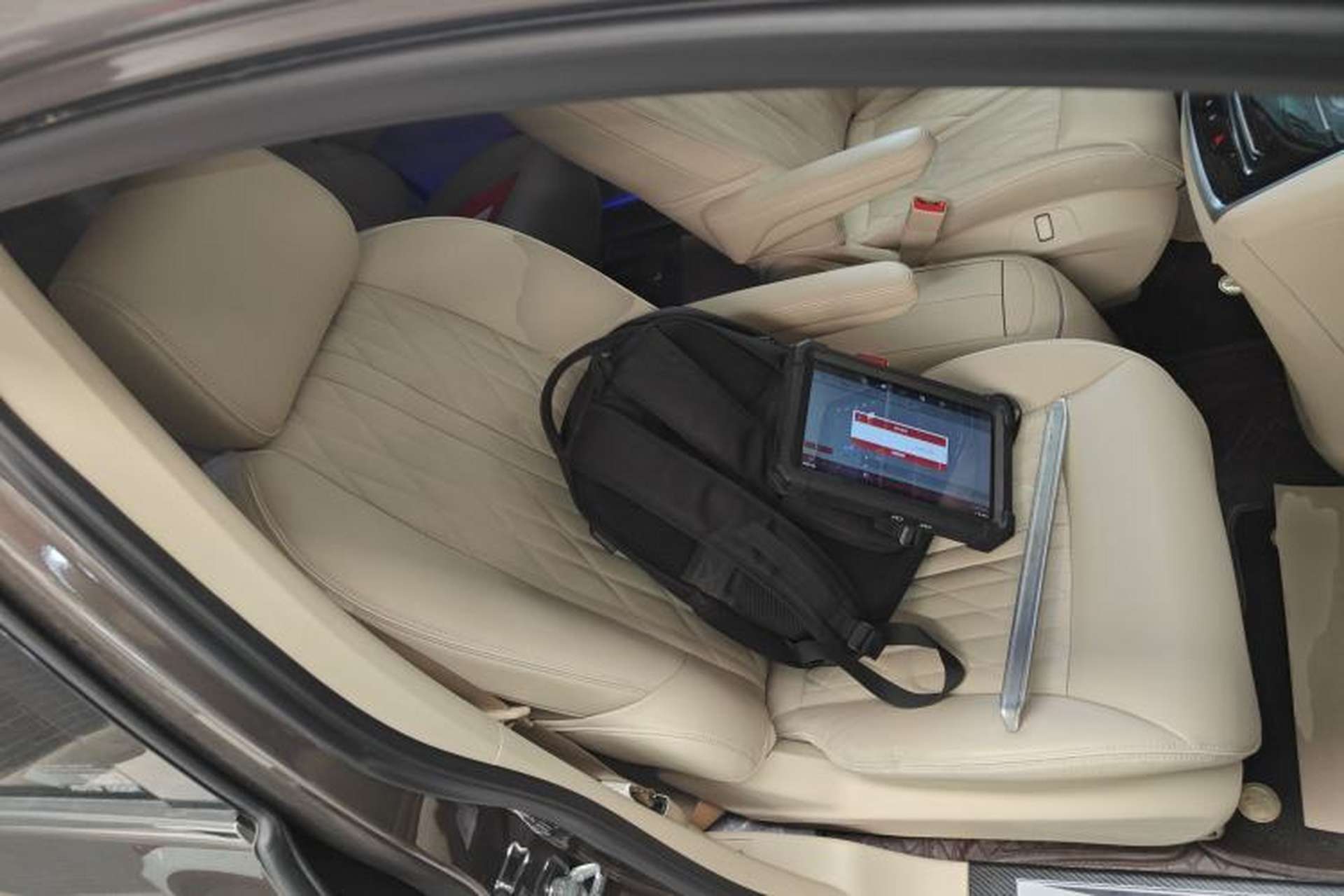 Used Buick GL8 2023 Facelifted Land Cruiser Executive Luxury Version Right Front Seat