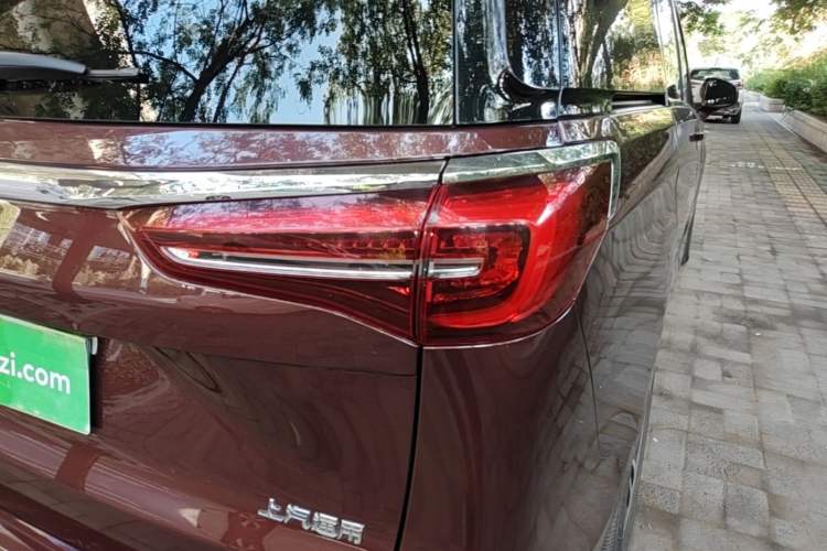 Used Buick GL8 2023 ES Lu Zun Comfort Model Right Rear Taillight