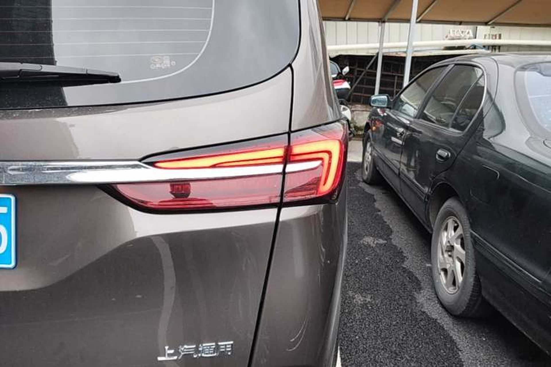 Used Buick GL8 2023 Land Executive Class Smart Enjoyment Model Right Rear Taillight