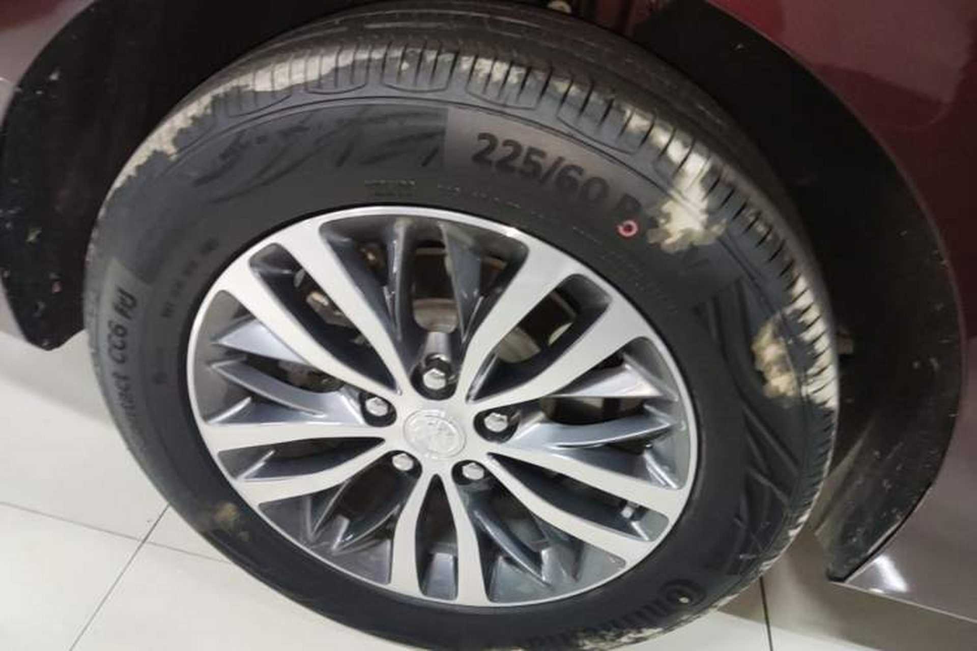 Used Buick GL8 2023 ES Lu Zun Deluxe Model Right Rear Wheel Hub