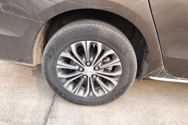 Used Buick GL8 2023 Land Executive Class Smart Enjoyment Model Right Rear Wheel Hub