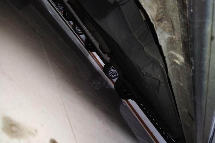 Used Buick GL8 2023 Land Executive Class Smart Enjoyment Model Right Side Sill