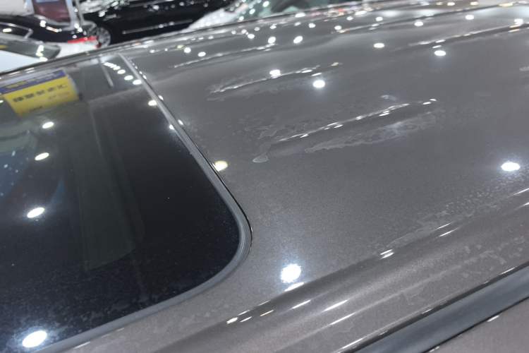 Used Buick GL8 2023 Facelifted Land Cruiser Executive Luxury Version Roof