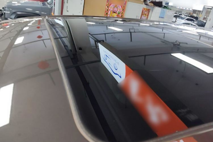 Used Buick GL8 2023 Land Business Class Smart Deluxe Model Roof
