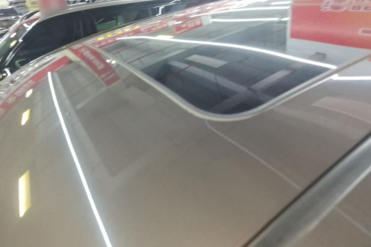 Used Buick GL8 2023 Land Executive Class Deluxe Model Roof