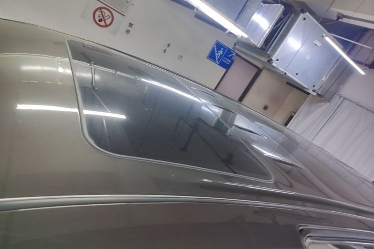 Used Buick GL8 2023 Land Executive Class Deluxe Model Roof