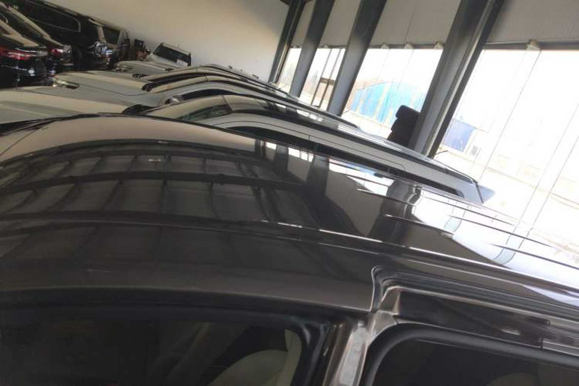 Used Buick GL8 2023 Land Executive Class Comfort Model Roof