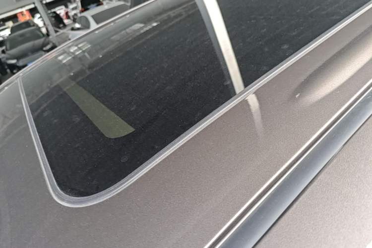 Used Buick GL8 2023 Land Executive Class 652T Luxury Model Roof