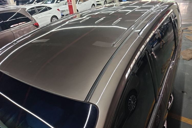 Used Buick GL8 2023 Land Executive Class Comfort Model Roof