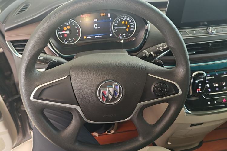 Used Buick GL8 2023 Land Executive Class Comfort Model Steering Wheel