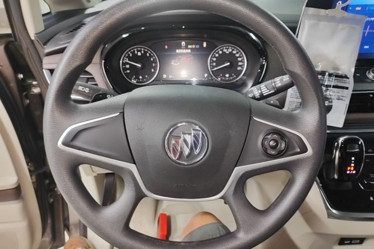 Used Buick GL8 2023 Land Executive Class Comfort Model Steering Wheel