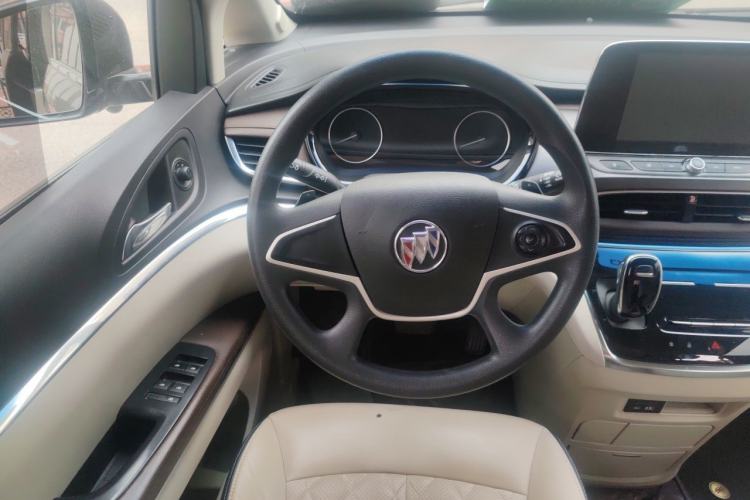 Used Buick GL8 2023 Land Executive Class Comfort Model Steering Wheel