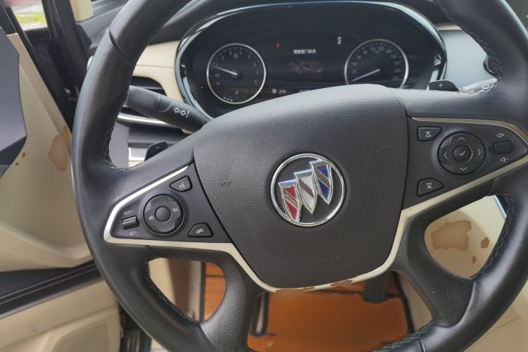 Used Buick GL8 2023 Land Executive Class 652T Luxury Model Steering Wheel