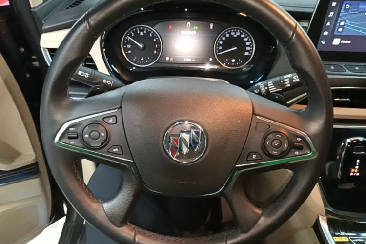 Used Buick GL8 2023 Facelifted Land Cruiser Executive Luxury Version Steering Wheel