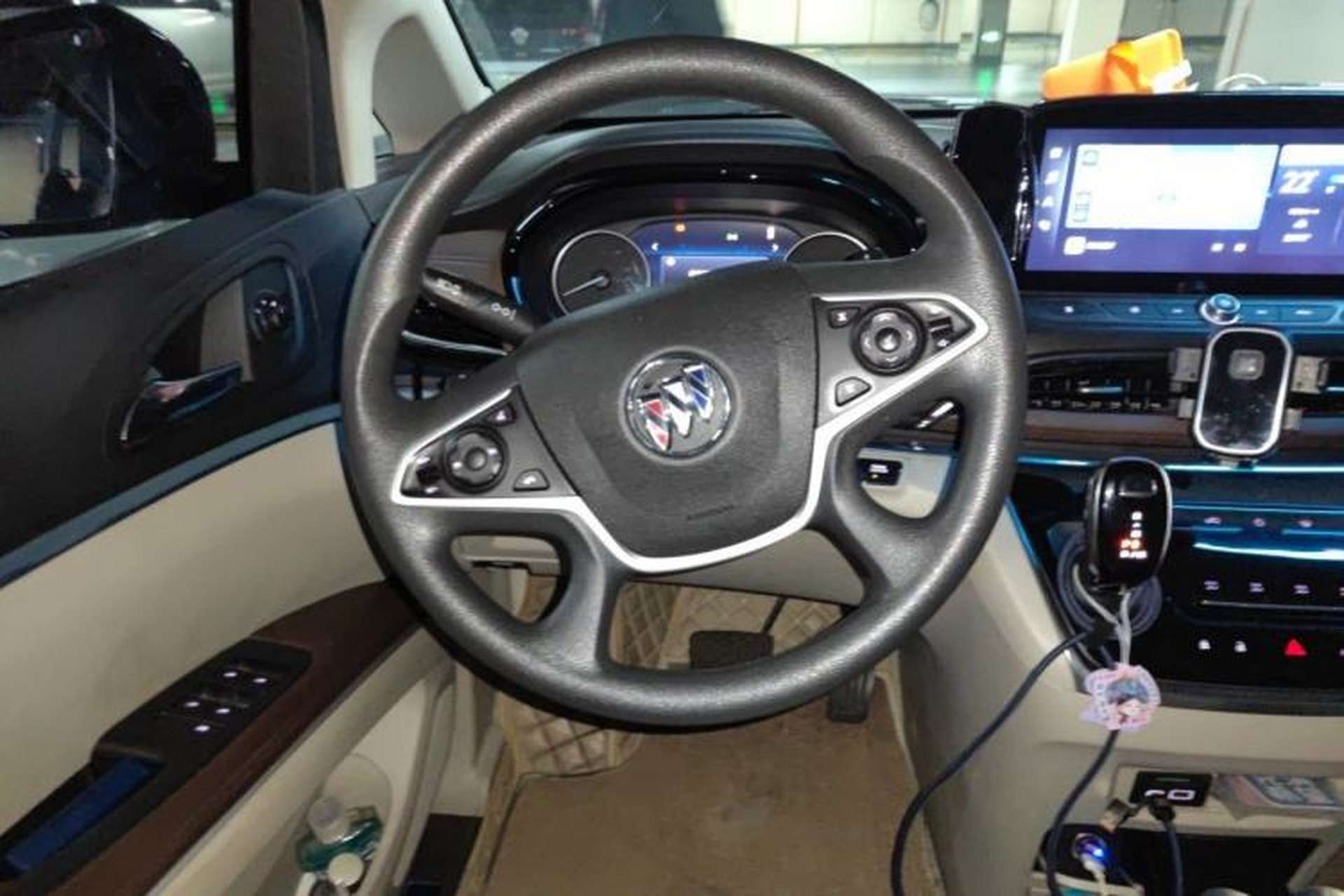 Used Buick GL8 2023 Land Executive Class Smart Enjoyment Model Steering Wheel