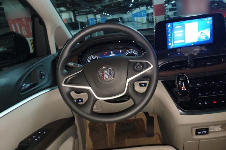 Used Buick GL8 2023 Land Executive Class Comfort Model Steering Wheel